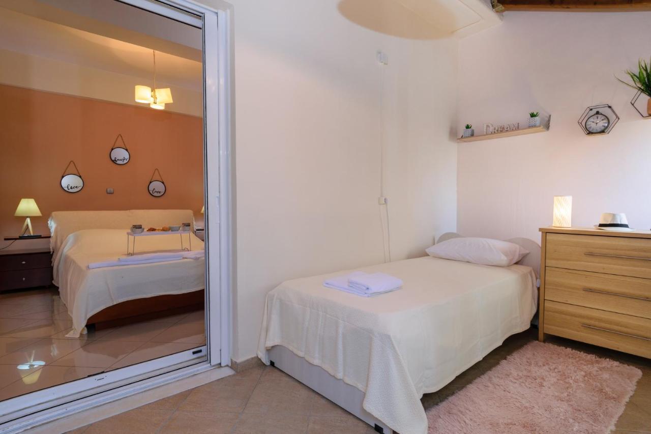 Central Penthouse In Quiet Neighborhood Near Sandy Beach Chania  Exteriér fotografie